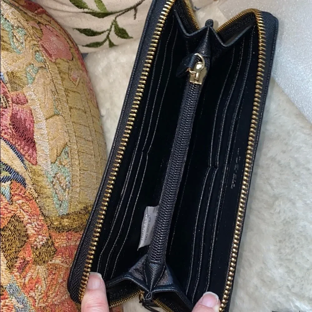 Joe’s vegan leather clutch wallet